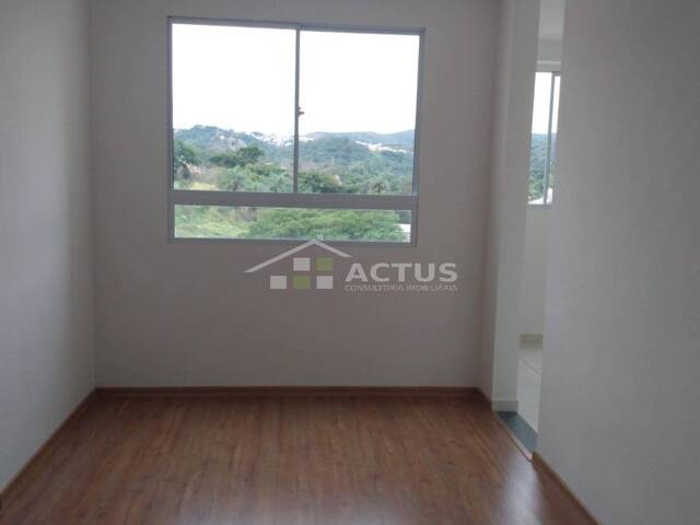 Apartamento para Locação em Ibirité - 5