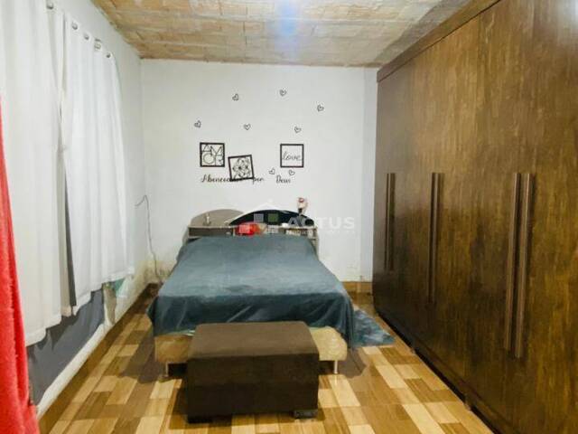 Casa para Venda em Ibirité - 2