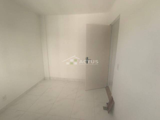#174 - Apartamento para Locação em Ibirité - MG - 2