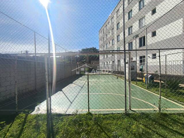 Apartamento para Venda em Ibirité - 4