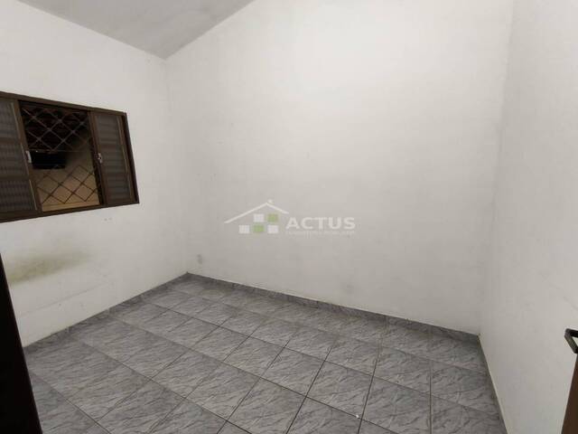 #CA187323 - Casa para  em Ibirité - MG - 2