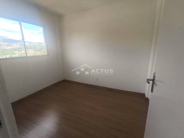 Apartamento para Locação em Ibirité - 5