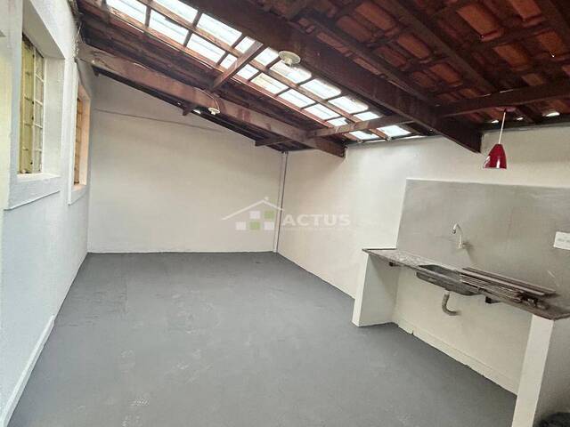 Casa em condomínio para Venda em Sarzedo - 2