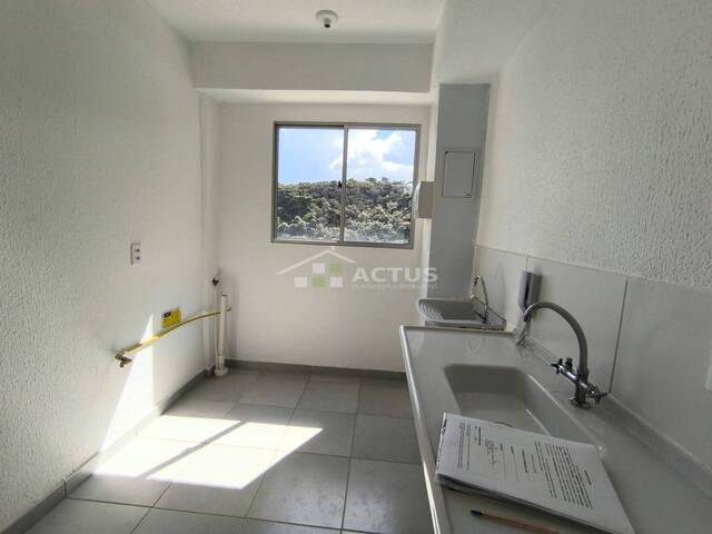 Apartamento para Locação em Ibirité - 5