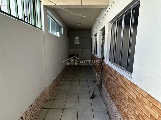 Casa em condomínio para Locação em Ibirité - 2