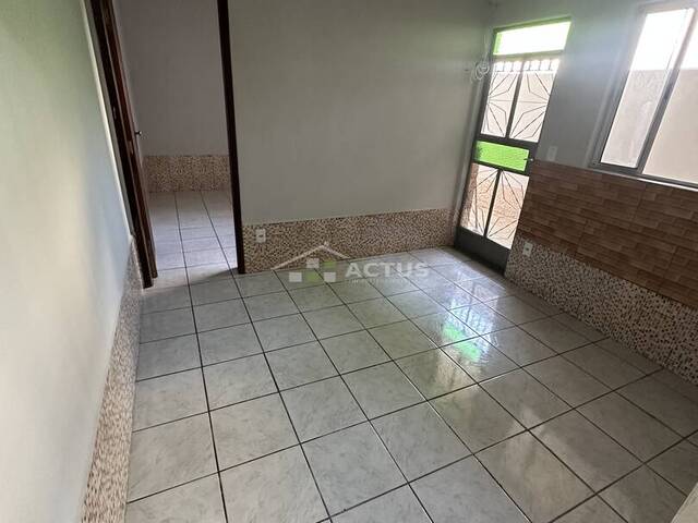 Casa em condomínio para Locação em Ibirité - 4