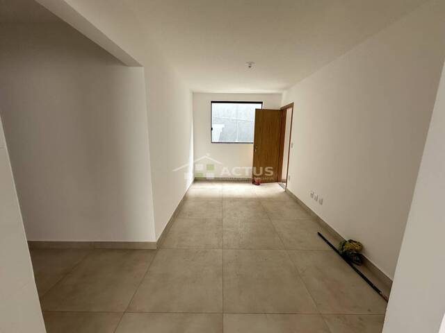 Apartamento para Venda em Ibirité - 5