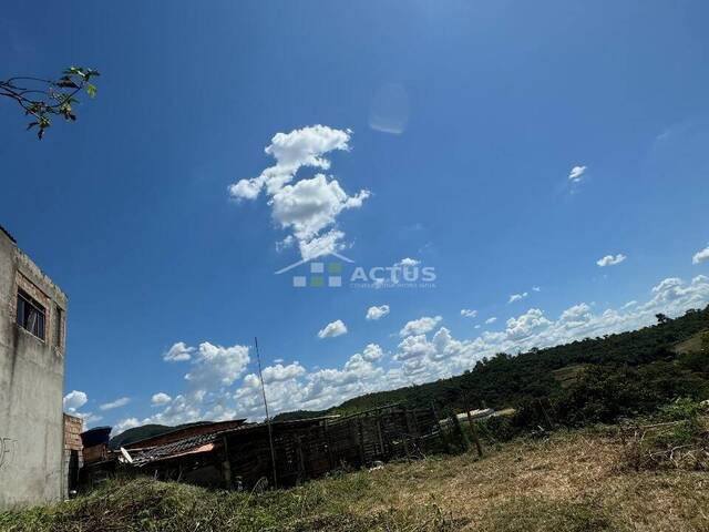 #210 - Área para Venda em Mário Campos - MG - 2
