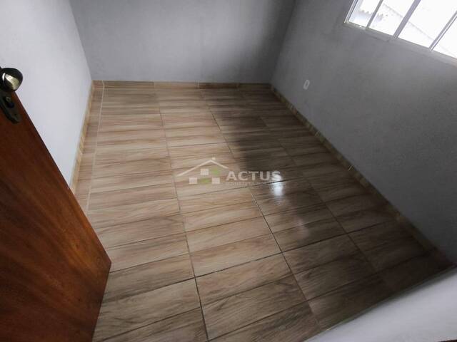 #213 - Casa para Locação em Ibirité - MG