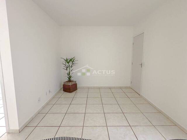 Apartamento para Venda em Ibirité - 5